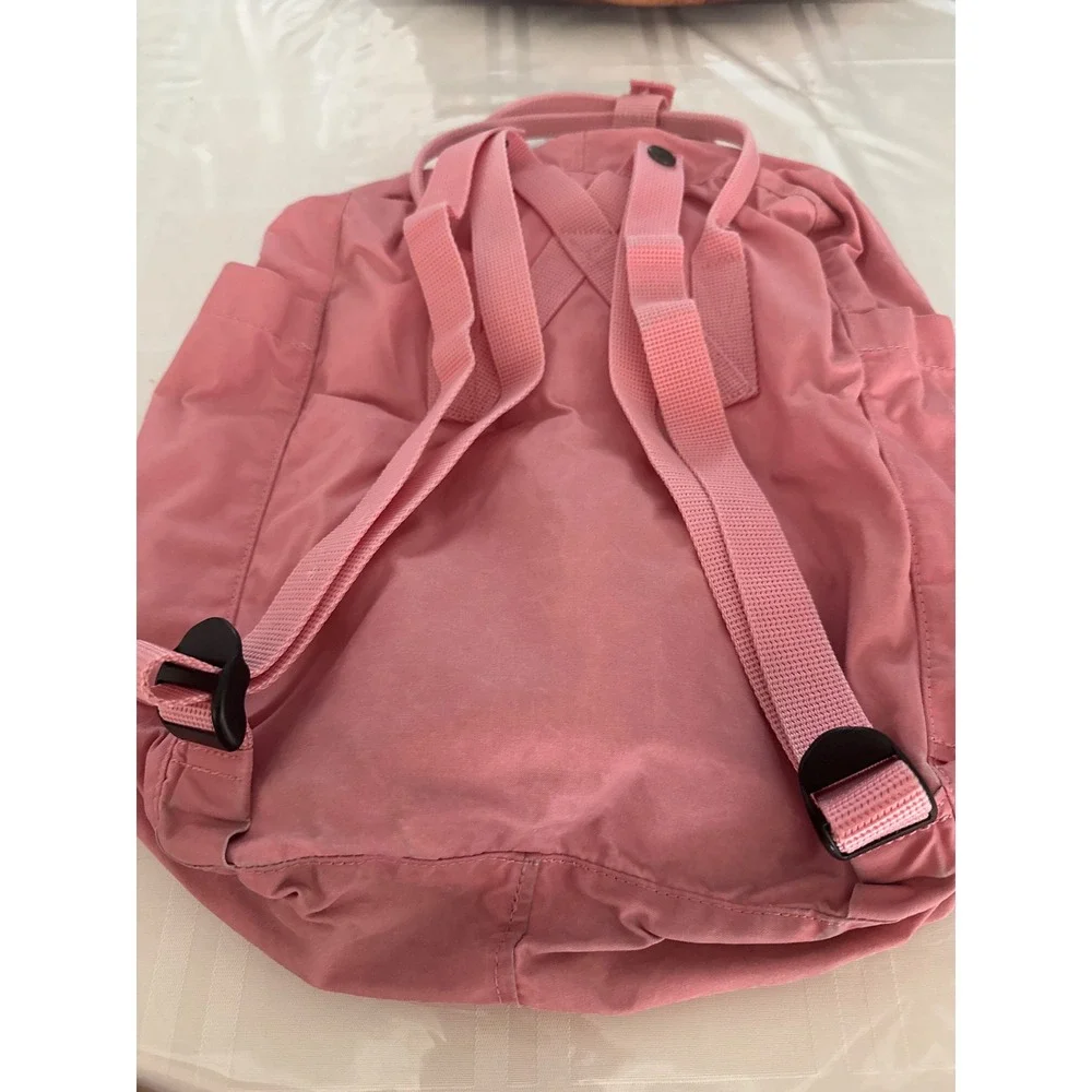 Fjallraven Kanken Backpack Unisex One Size Pink Good Classic Daypack Bag